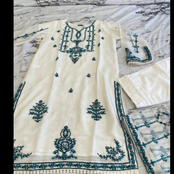 Other - PAKISTANI AGHA NOOR SHALWAR KAMEEZ SET THREE PIECE